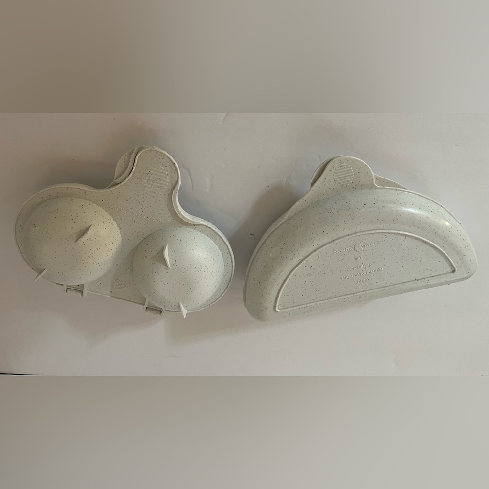 Nordic Ware Speckled Egg Poacher and Omelette Maker